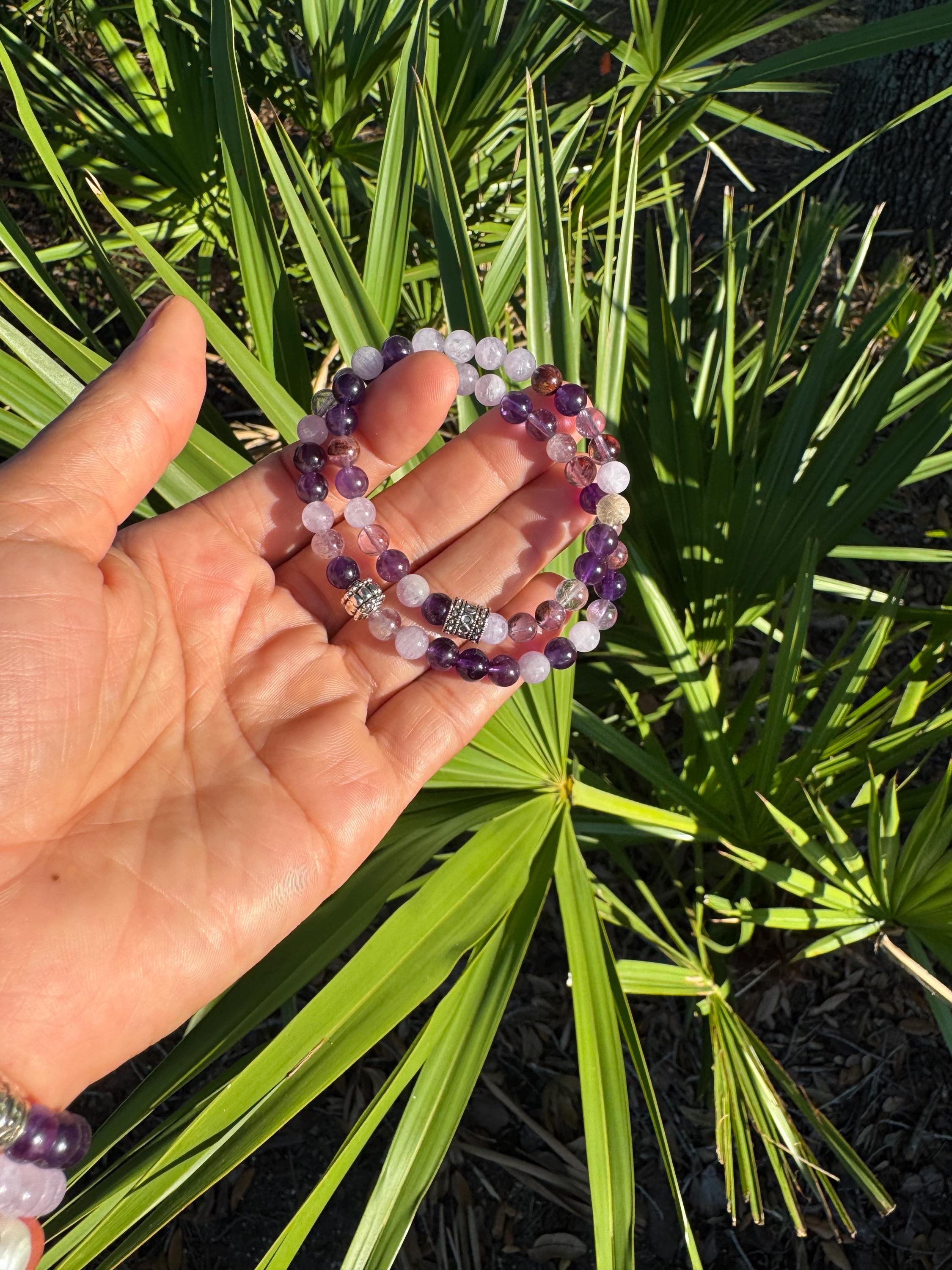 Amethyst, Super 7 and Lavender quartz bracelet. Small (6mm beads)