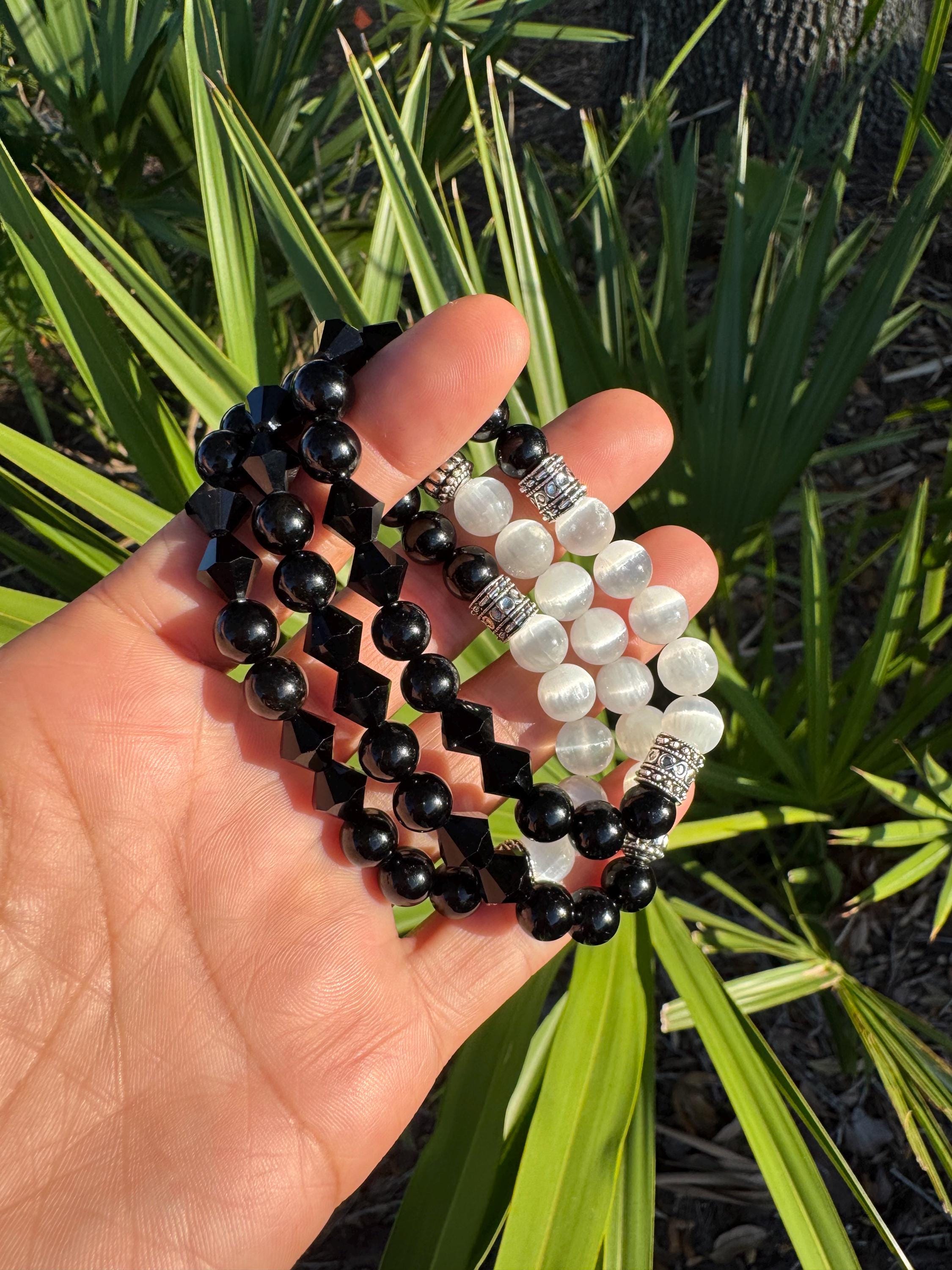 Selenite and Tourmaline bracelet, size medium, 8mm