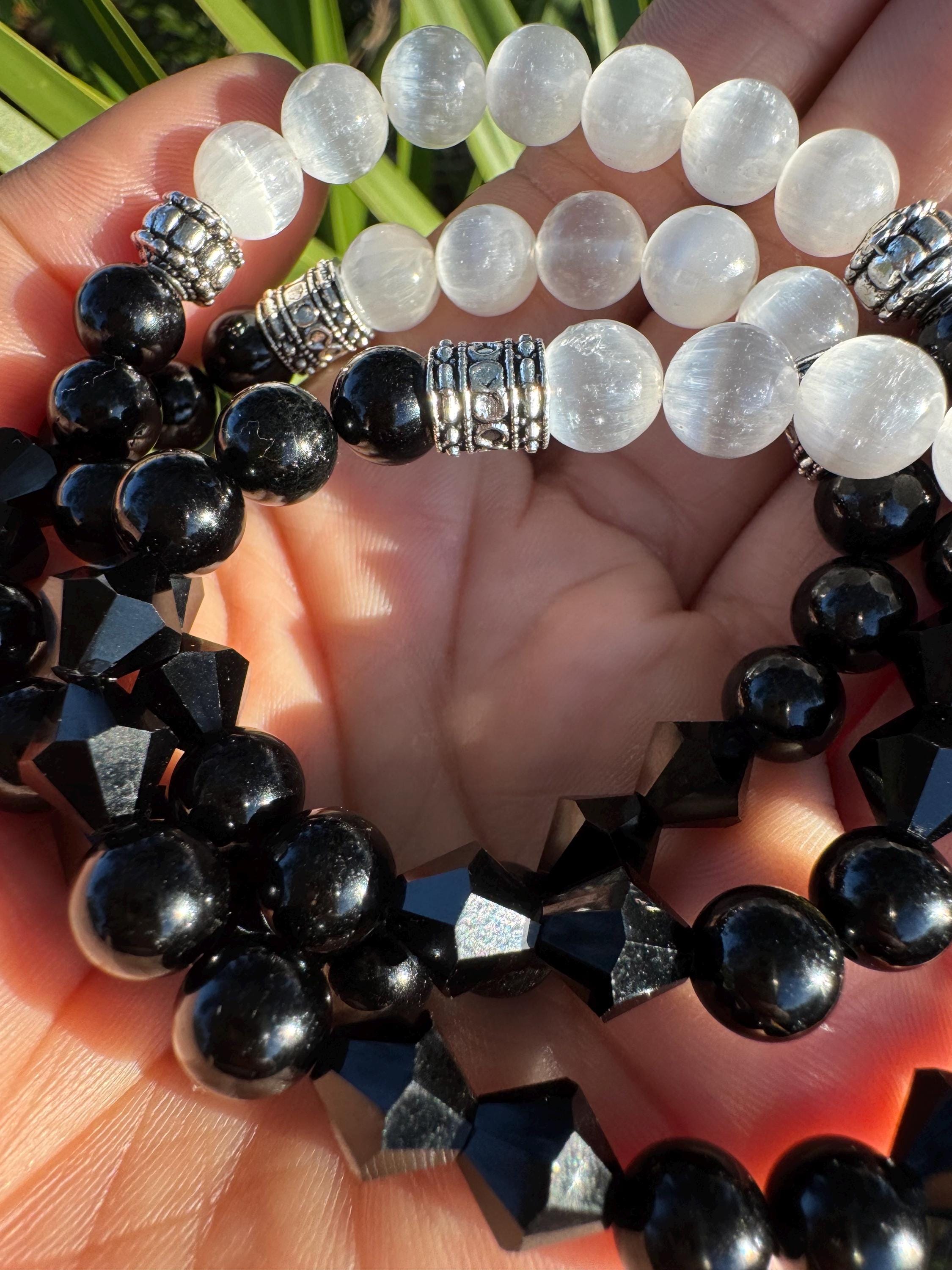 Selenite and Tourmaline bracelet, size medium, 8mm